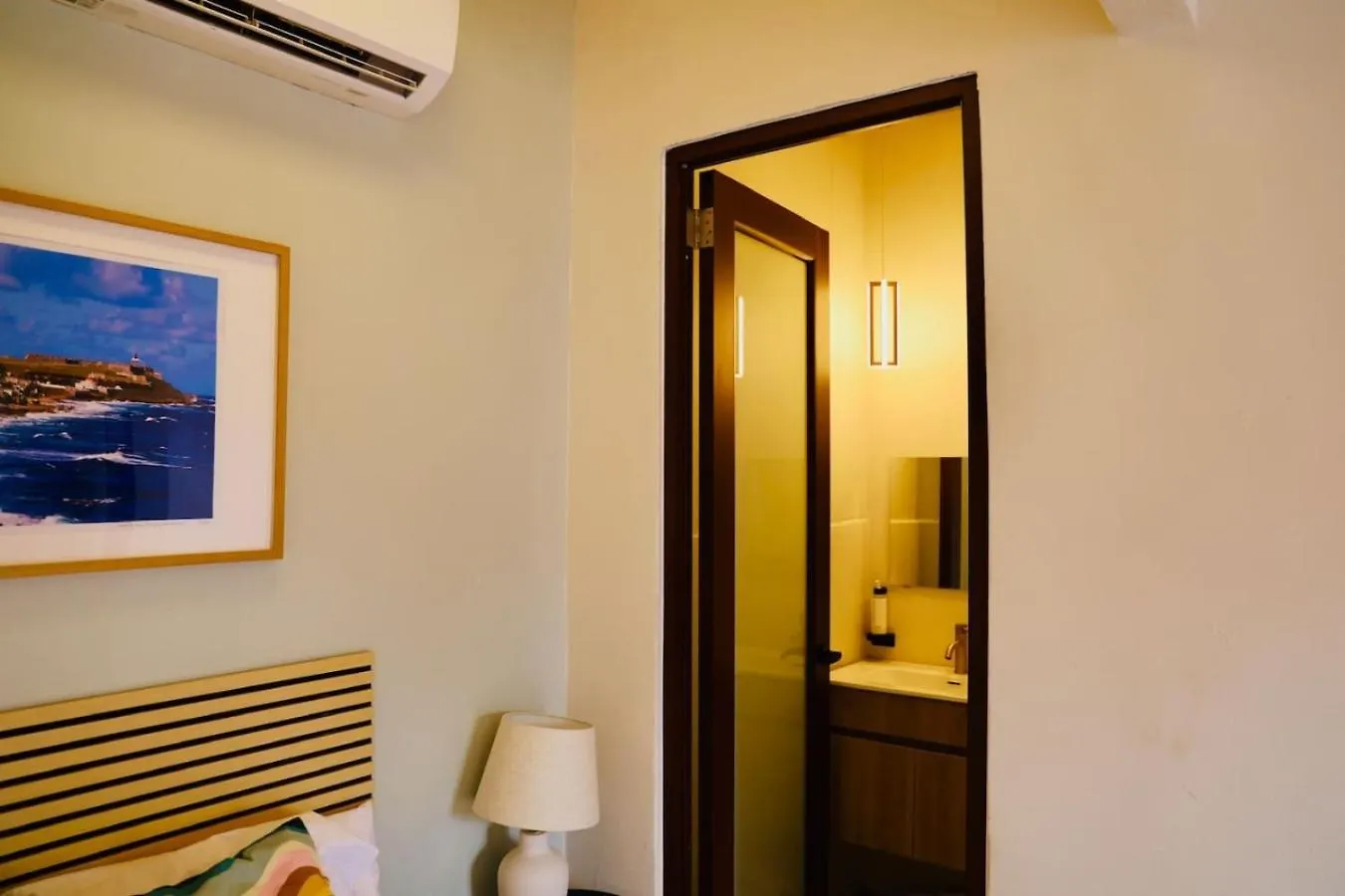 Hotel Room 15 Skyline Sips & Santurce Charm San Juan