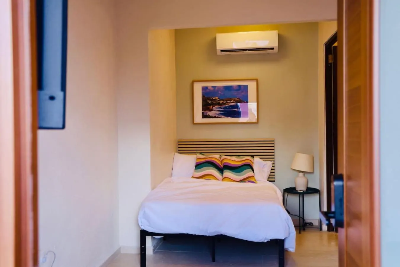 Room 15 Skyline Sips & Santurce Charm San Juan
