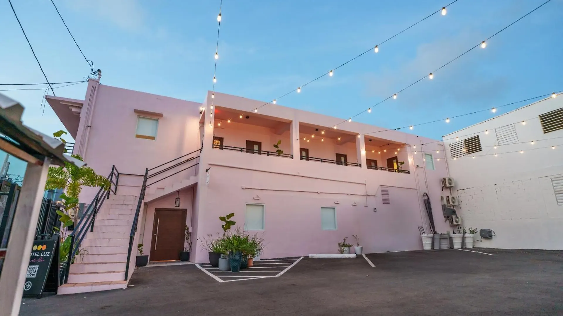 Room 15 Skyline Sips & Santurce Charm San Juan 0*,